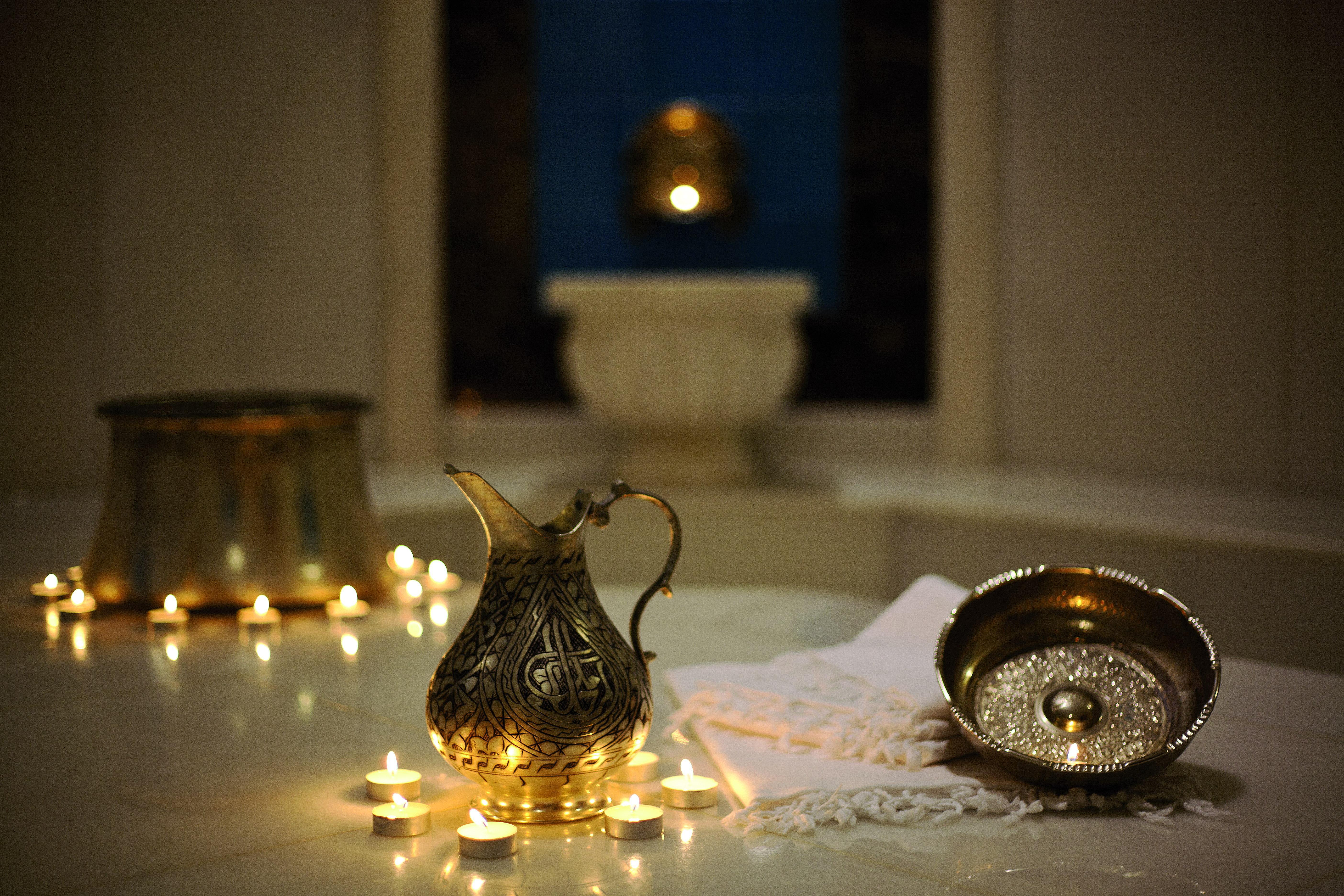 فندق كراون بلازا اسطنبول هاربي المظهر الخارجي الصورة A ritual bath
