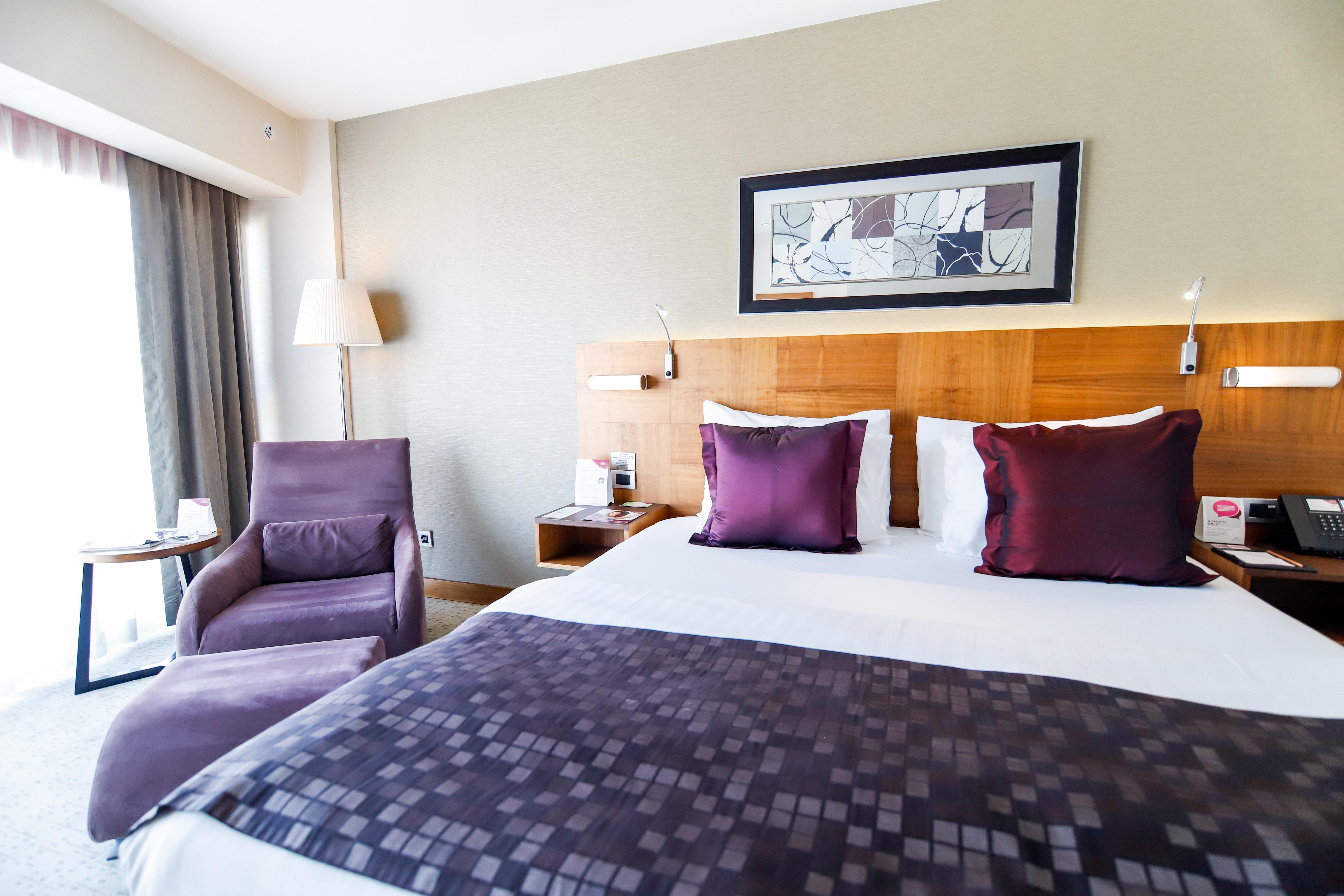 فندق كراون بلازا اسطنبول هاربي المظهر الخارجي الصورة A room at the hotel